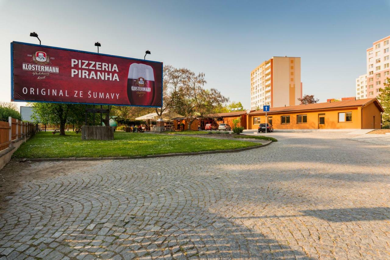 Penzion Piranha Melnik Exterior photo